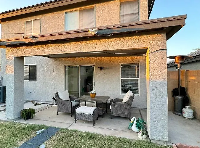 Cozy Private With Shared Bathroom Inside A House Phoenix